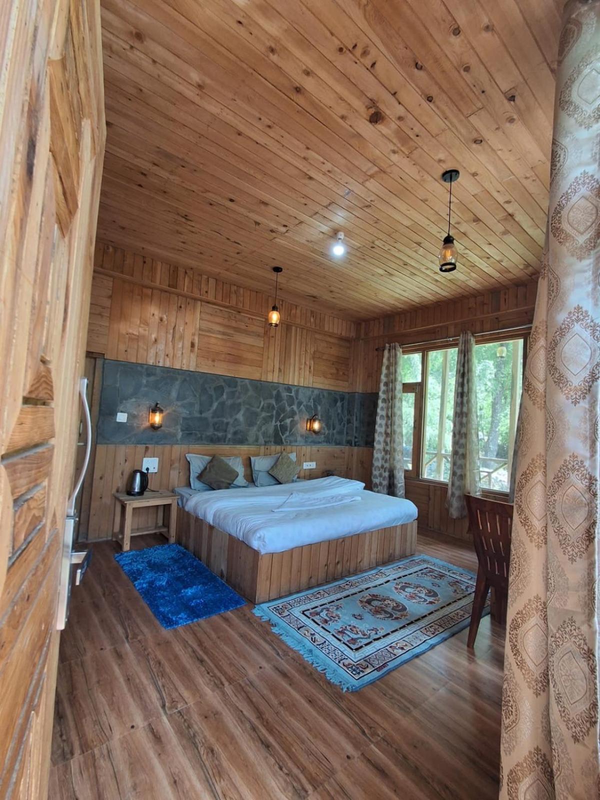 The Cozy Cabin, Jibhi Banjar ภายนอก รูปภาพ