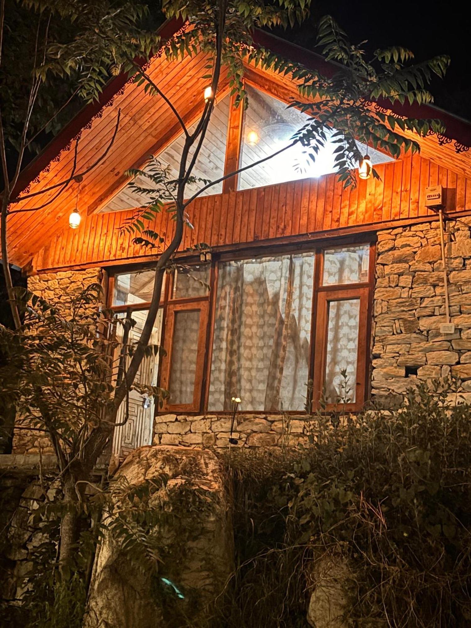 The Cozy Cabin, Jibhi Banjar ภายนอก รูปภาพ