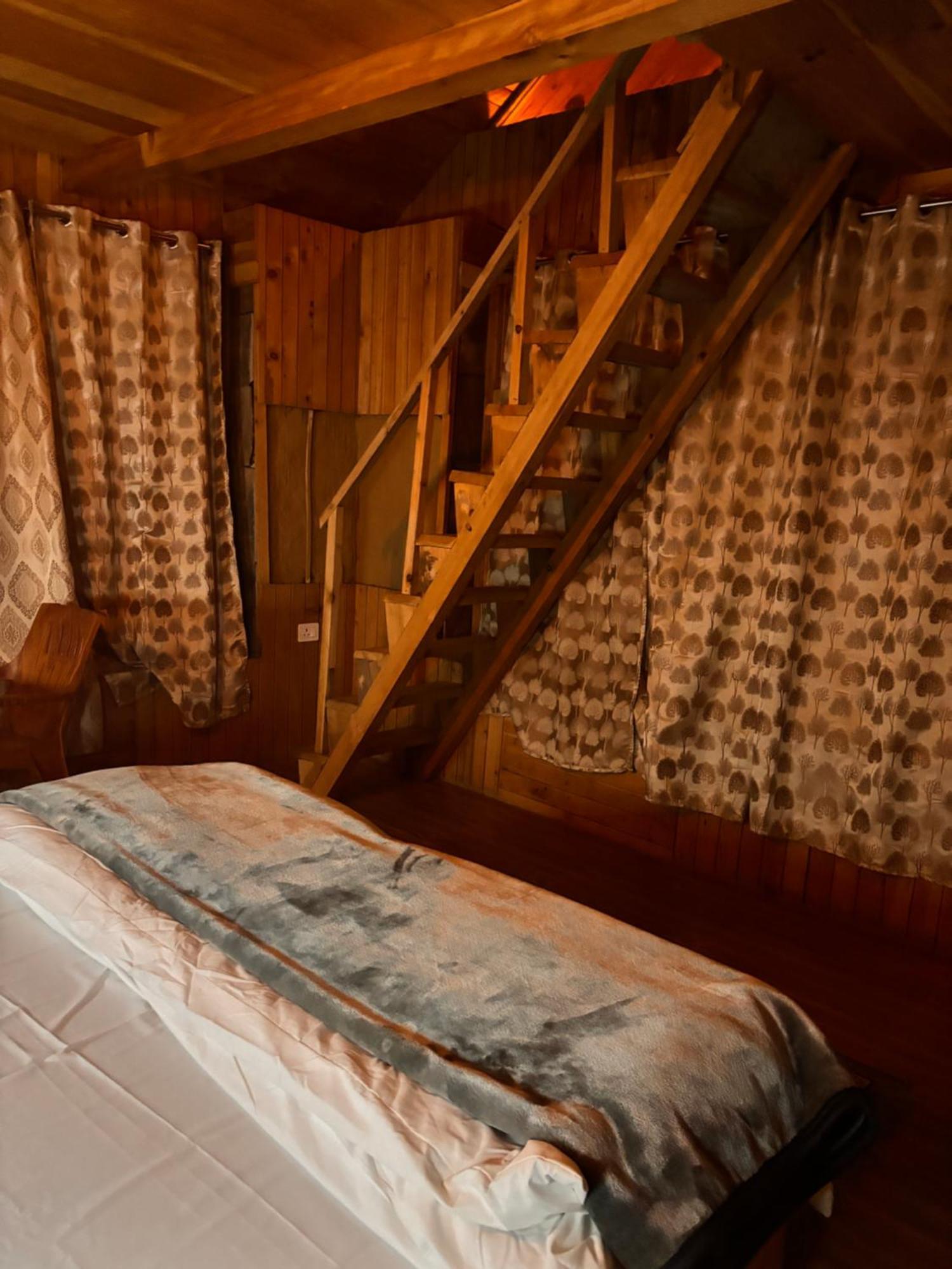 The Cozy Cabin, Jibhi Banjar ภายนอก รูปภาพ